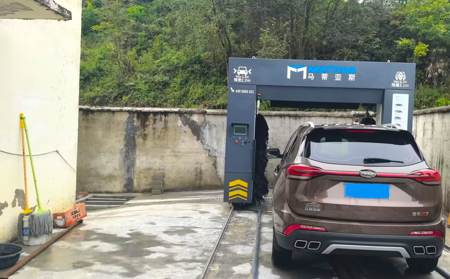 石硐加油站2.png
