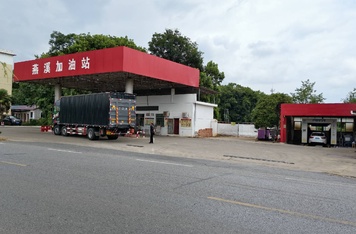 江西高安燕溪加油站安装马蒂亚斯 M-LM515BA 龙门往复式洗车机，赋能县域加油站非油业务